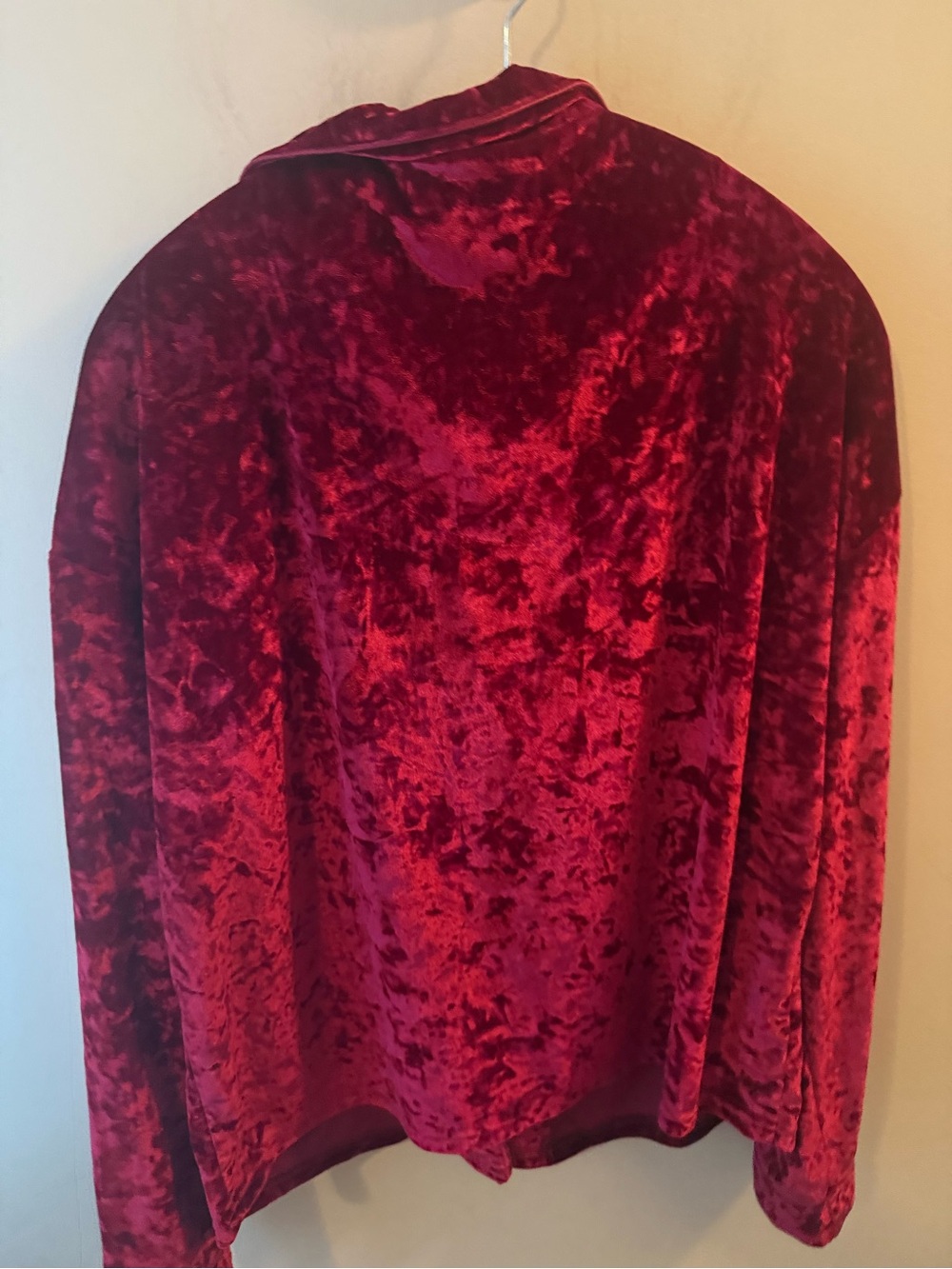 Lord & Taylor crushed velvet 2-Piece Pajama Set  medium - Picture 4 of 7